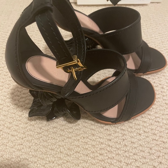 Alexander McQueen Black No.13 Flower Wedge Sandal - Picture 6 of 9
